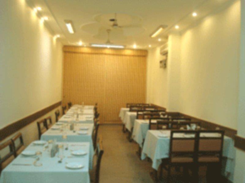 Hotel O Grand Central Delhi  Exterior photo